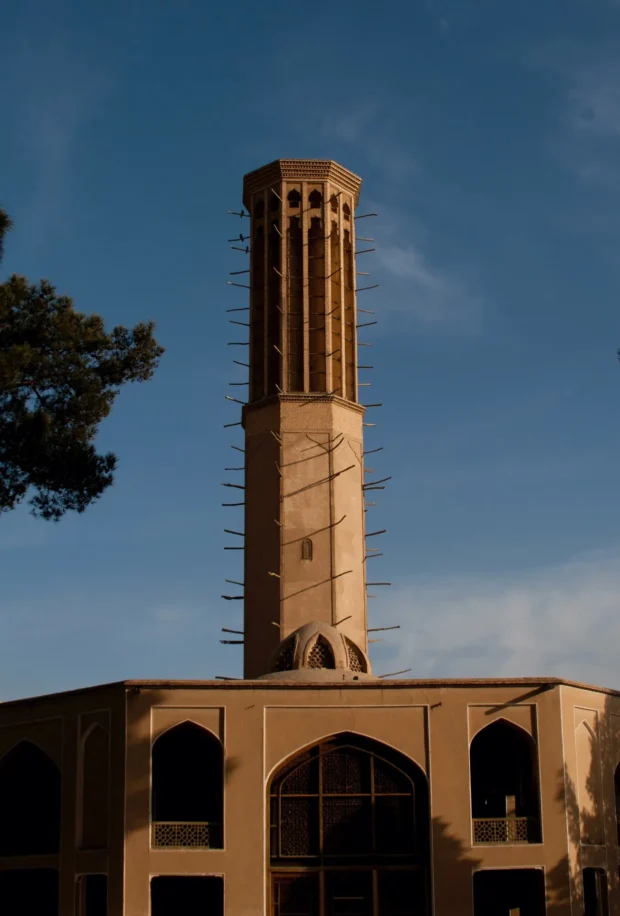 A windcatcher tower, the whole point of which is repetition.